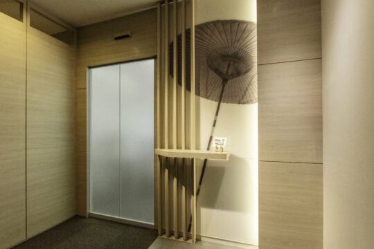 「おもてなしを感じる和モダンオフィス」